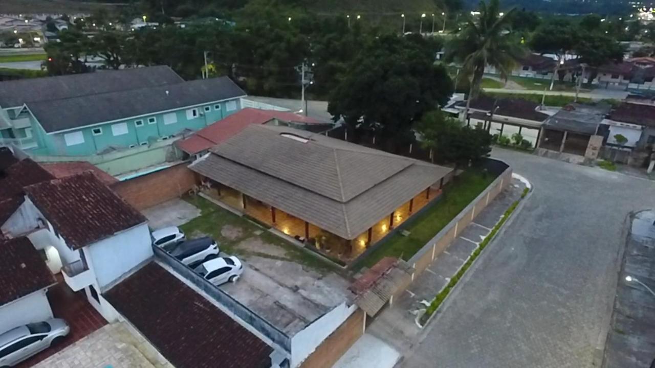 Hospedagem Economica Flor De Maria Caraguatatuba Exterior foto